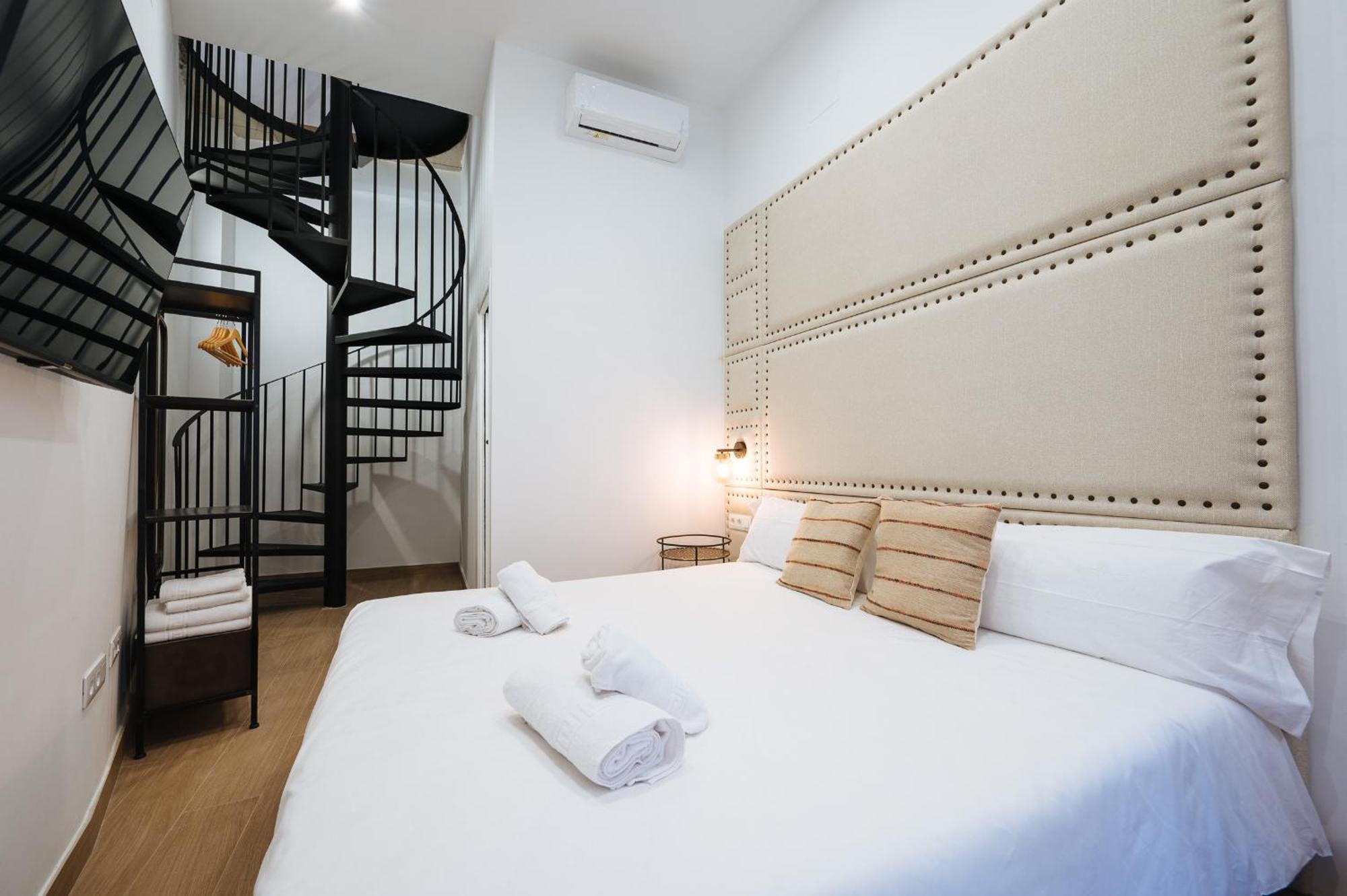 Ninesuites Cathedral Seville Luaran gambar