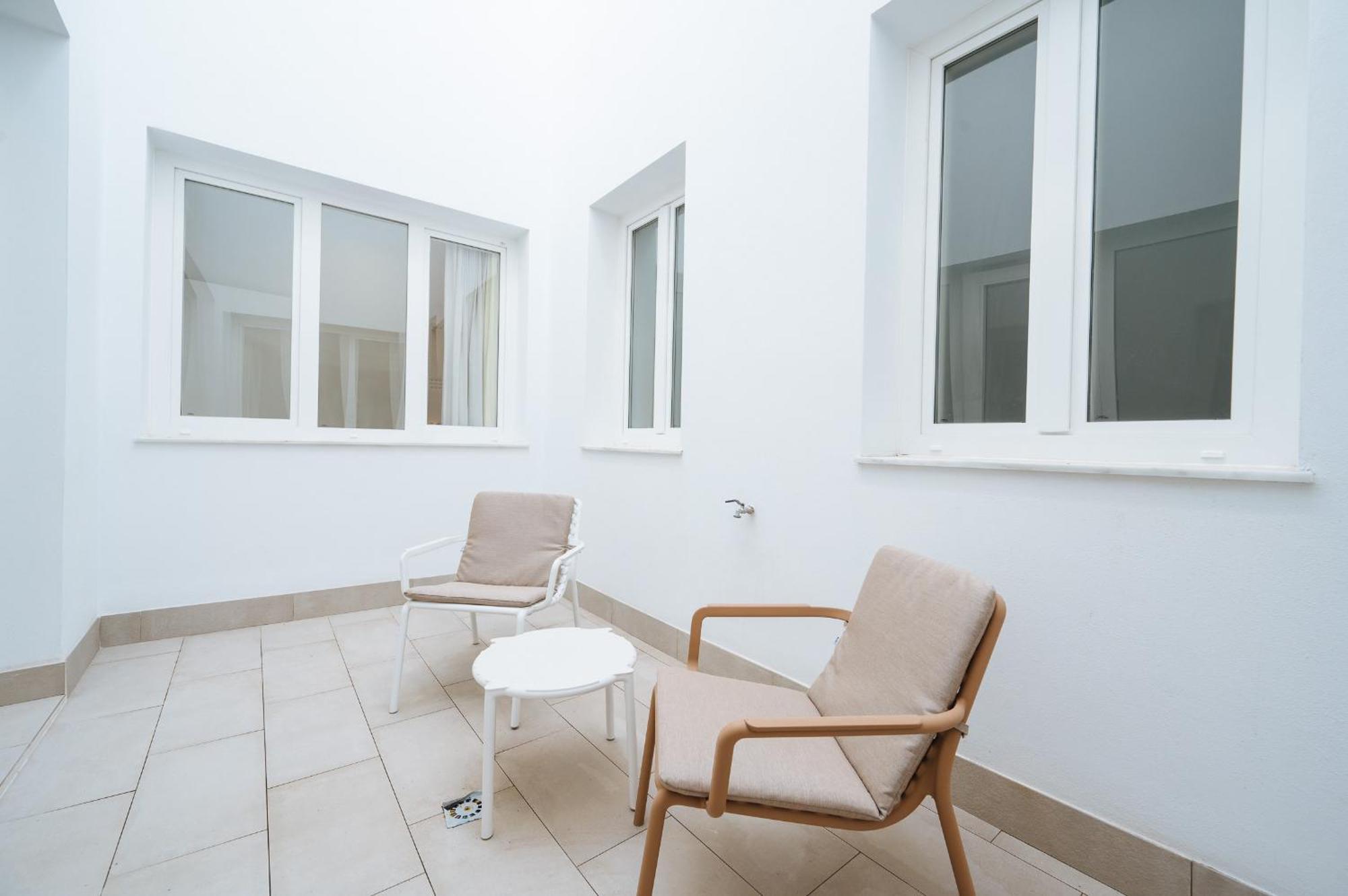 Ninesuites Cathedral Seville Luaran gambar