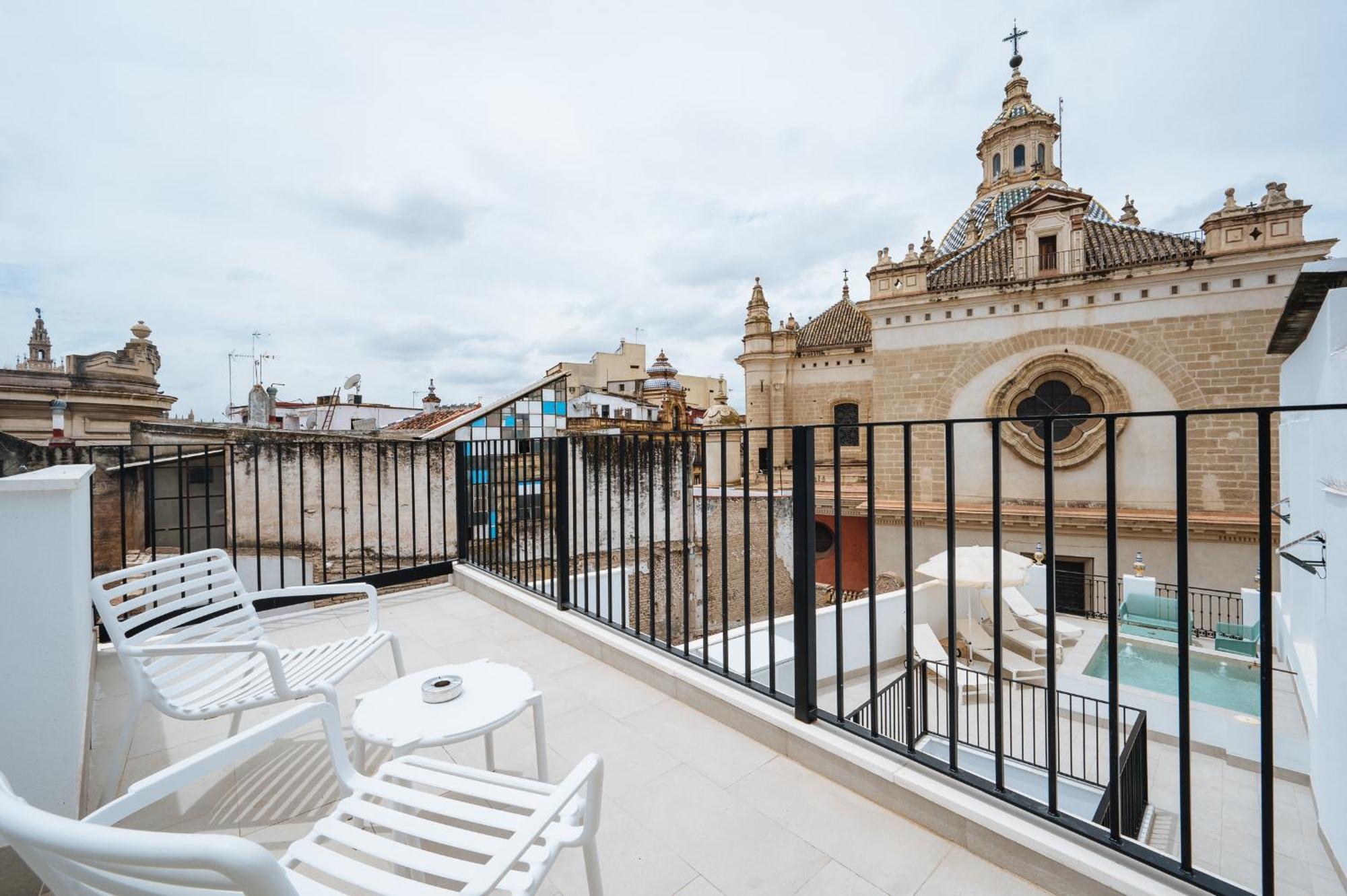 Ninesuites Cathedral Seville Luaran gambar