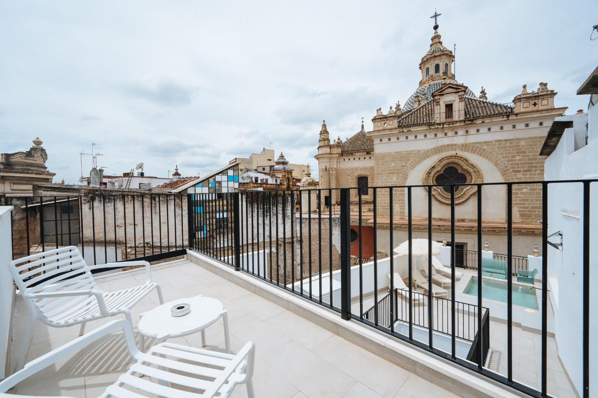 Ninesuites Cathedral Seville Luaran gambar